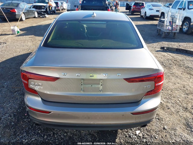 2019 Volvo S60 T5 Momentum მანქანა იყიდება აუქციონზე, vin: 7JR102FK3KG006444, აუქციონის ნომერი: 44339923