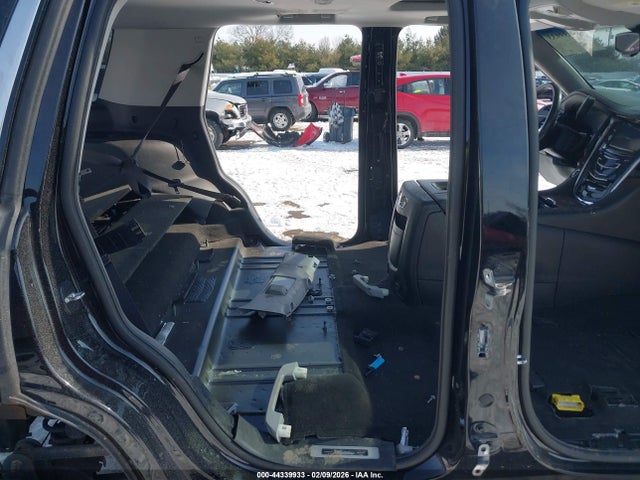 44339933 :رقم المزاد ، 1GYS4MKJ5FR653464 vin ، 2015 Cadillac Escalade Luxury مزاد بيع