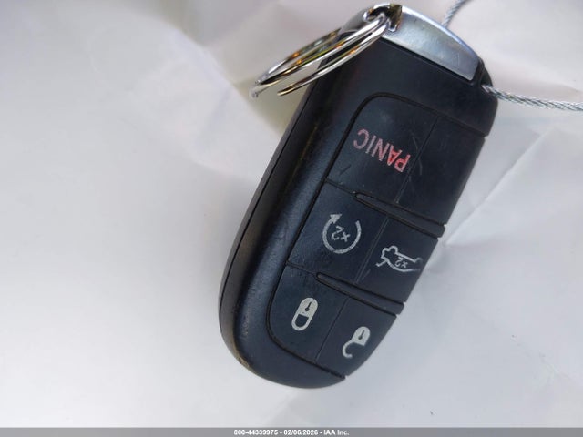 2C3CDXHG3FH896881 Dodge Charger Sxt