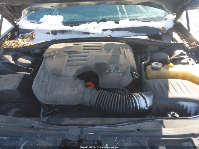Aukcja sprzedaży 2015 Chrysler 300 300s, vin: 2C3CCAGG6FH932371, numer aukcji: 44339979