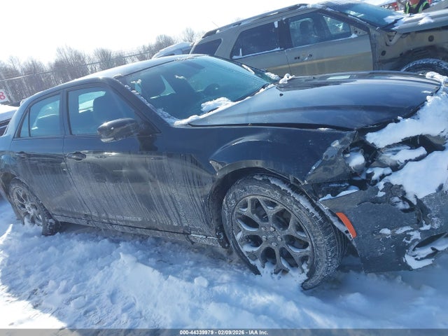 Aukcja sprzedaży 2015 Chrysler 300 300s, vin: 2C3CCAGG6FH932371, numer aukcji: 44339979