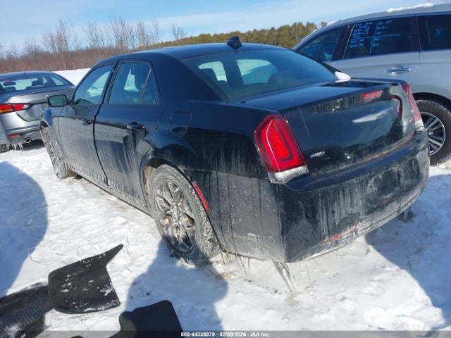 Aukcja sprzedaży 2015 Chrysler 300 300s, vin: 2C3CCAGG6FH932371, numer aukcji: 44339979