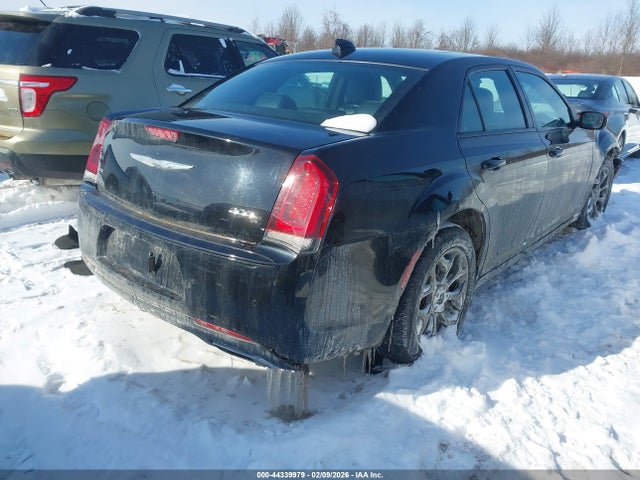 Aukcja sprzedaży 2015 Chrysler 300 300s, vin: 2C3CCAGG6FH932371, numer aukcji: 44339979