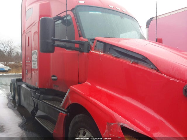 44339994 :رقم المزاد ، 1XKYDP9X2NJ148754 vin ، 2022 Kenworth T680 مزاد بيع