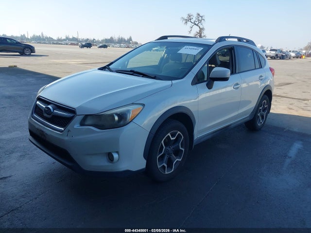 Subaru Xv Crosstrek 2.0i Premium 2014 JF2GPAVC4E8255246 Image 2