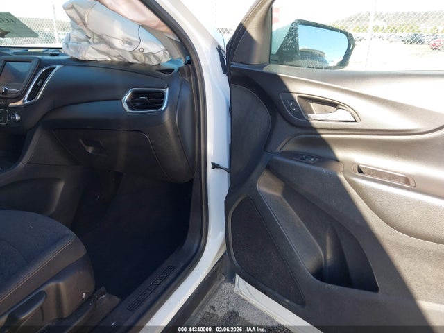 2022 CHEVROLET EQUINOX 2GNAXKEV9N6100880 Photo 4