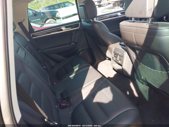 Aukcja sprzedaży 2016 Volkswagen Touareg Vr6 Lux, vin: WVGEF9BP5GD011156, numer aukcji: 44340016