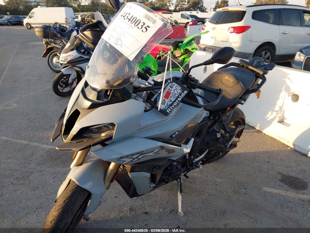 2021 BMW S 1000 WB10E4302M6E73146 Photo 1