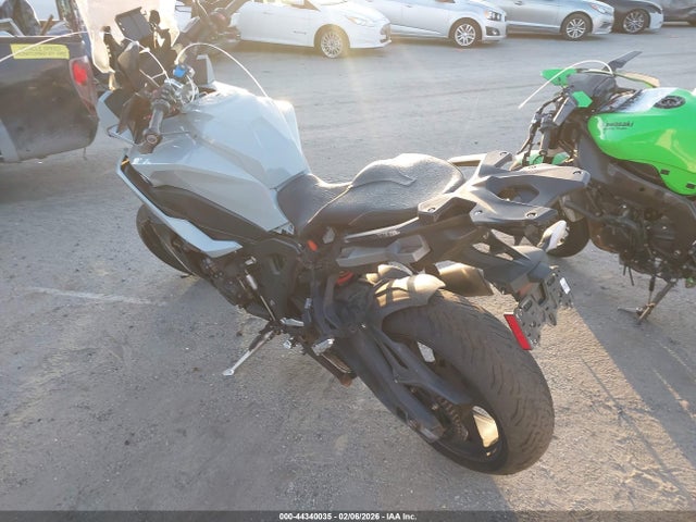 2021 BMW S 1000 WB10E4302M6E73146 Photo 2