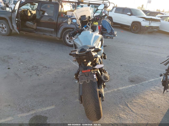 2021 BMW S 1000 WB10E4302M6E73146 Photo 5