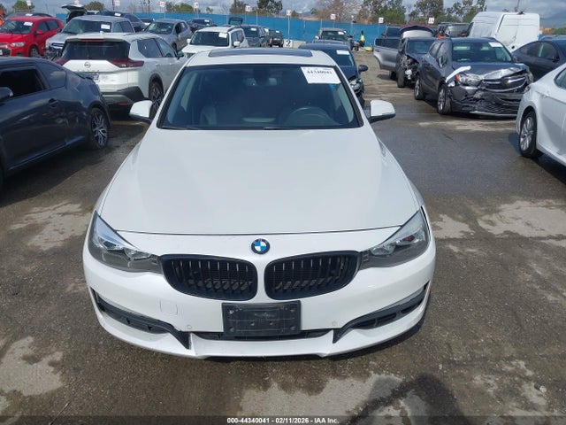 WBA8Z5C58FGS36325 BMW 328i Gran Turismo Xdrive