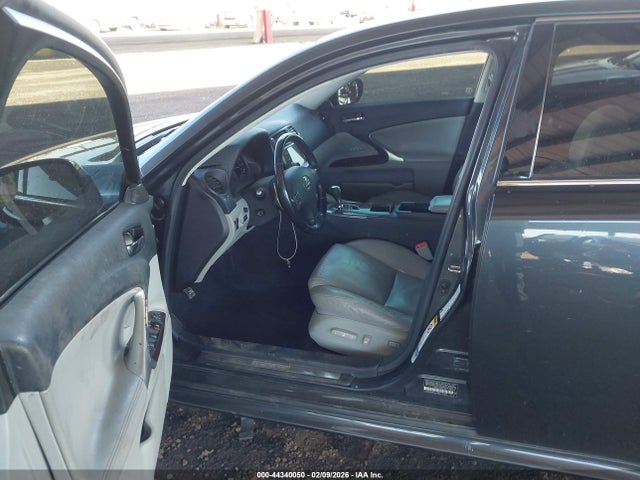 44340050 :رقم المزاد ، JTHBE262585020708 vin ، 2008 Lexus Is 350 مزاد بيع