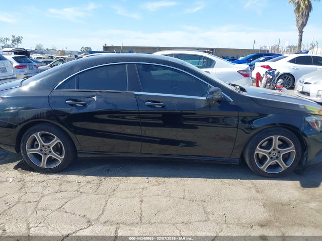 Mercedes-Benz CLA 250 2018 WDDSJ4EB2JN598626 Image 12