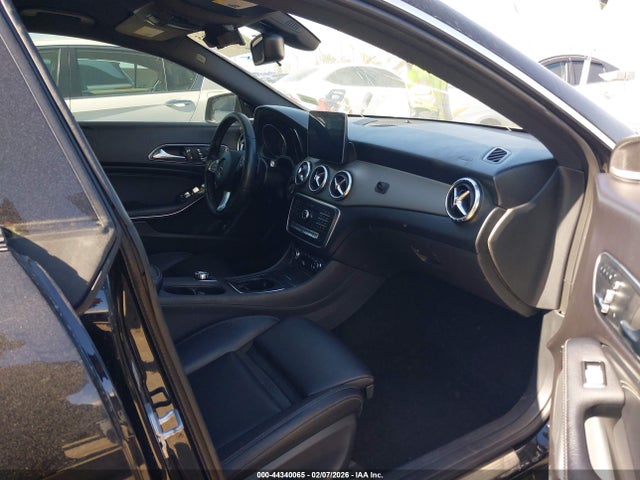Mercedes-Benz CLA 250 2018 WDDSJ4EB2JN598626 Image 5