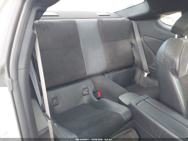2023 TOYOTA GR86 JF1ZNBE11P9760889 Photo 7