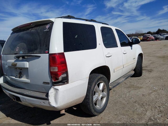2011 Chevrolet Tahoe Lt მანქანა იყიდება აუქციონზე, vin: 1GNSCBE01BR120268, აუქციონის ნომერი: 44340103