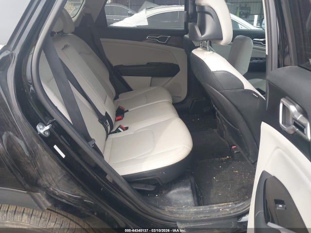5XYK33AFXPG122986 KIA Sportage Ex