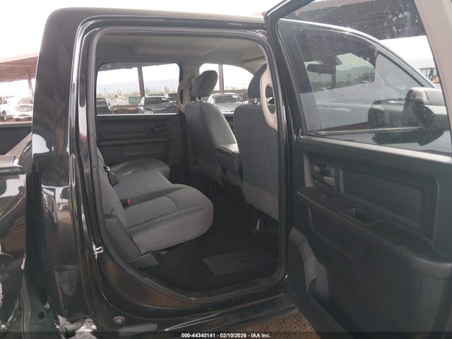 Продаж на аукціоні авто 2017 Ram 1500 Express  4x2 5'7 Box, vin: 1C6RR6KG6HS662540, номер лоту: 44340141