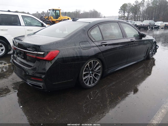 2022 BMW 750 WBA7U2C02NCG96327 Photo 3