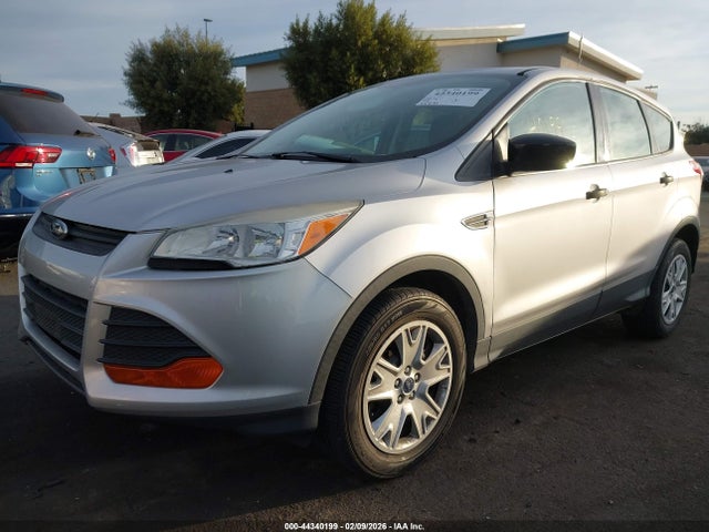 Ford ESCAPE S 2014 1FMCU0F77EUA54316 Image 2