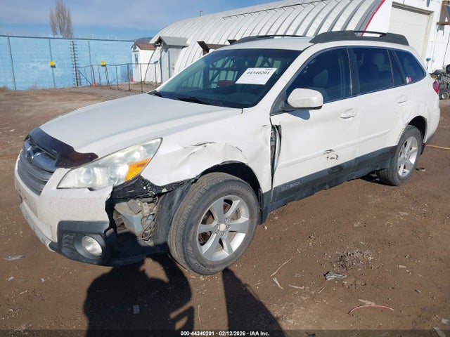 Продаж на аукціоні авто 2013 Subaru Outback 2.5i Premium, vin: 4S4BRBCC3D3282361, номер лоту: 44340201
