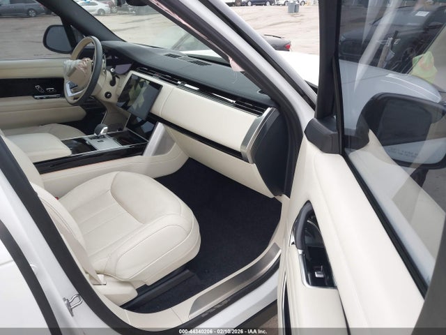 2024 LAND ROVER RANGE ROVER SALKP9FU3RA099013 Photo 4