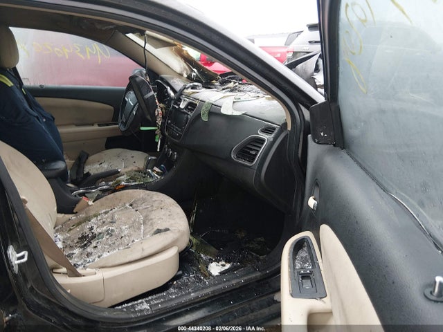 Aukcja sprzedaży 2013 Chrysler 200 Touring, vin: 1C3CCBBB6DN634800, numer aukcji: 44340208