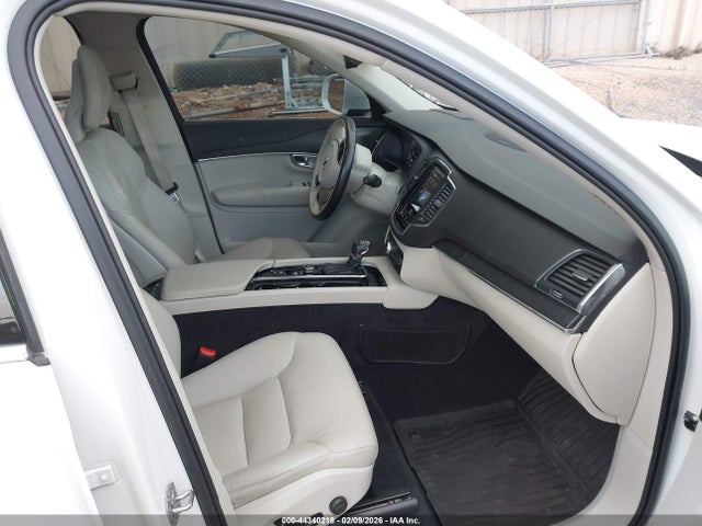 2020 VOLVO XC90 YV4A22PK3L1546305 Photo 4