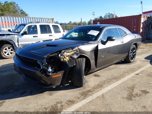 Dodge Challenger Sxt 2019 2C3CDZAG3KH501727 Image 2