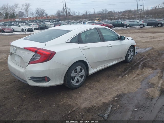 Honda Civic Lx 2017 2HGFC2F56HH536752 Image 4