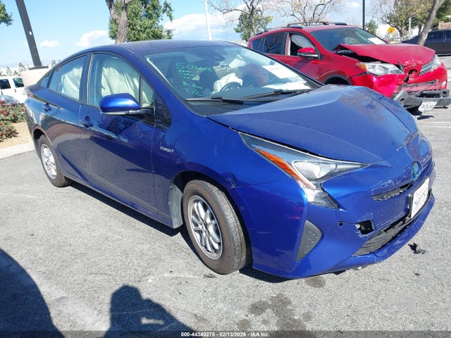 JTDKARFU4H3537274 Toyota Prius Three