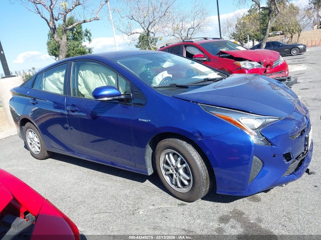 JTDKARFU4H3537274 Toyota Prius Three