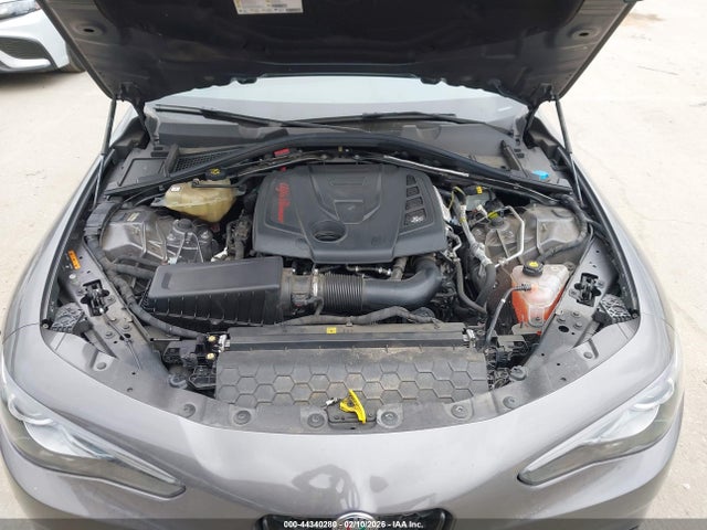 ZARFAMBN8L7638232 Alfa Romeo Giulia Ti Sport Rwd