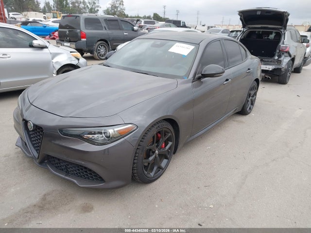 ZARFAMBN8L7638232 Alfa Romeo Giulia Ti Sport Rwd