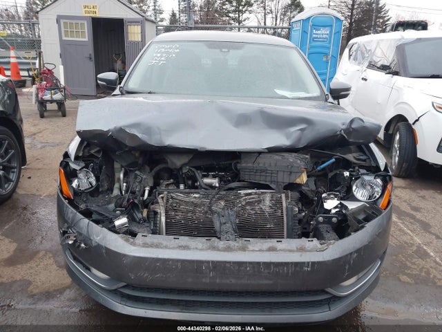 Aukcja sprzedaży 2015 Volkswagen Passat 1.8t Limited Edition, vin: 1VWAS7A31FC119213, numer aukcji: 44340298