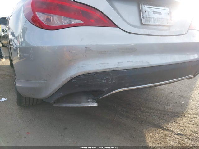 2018 Mercedes-benz Cla 250 მანქანა იყიდება აუქციონზე, vin: WDDSJ4EB9JN521719, აუქციონის ნომერი: 44340301