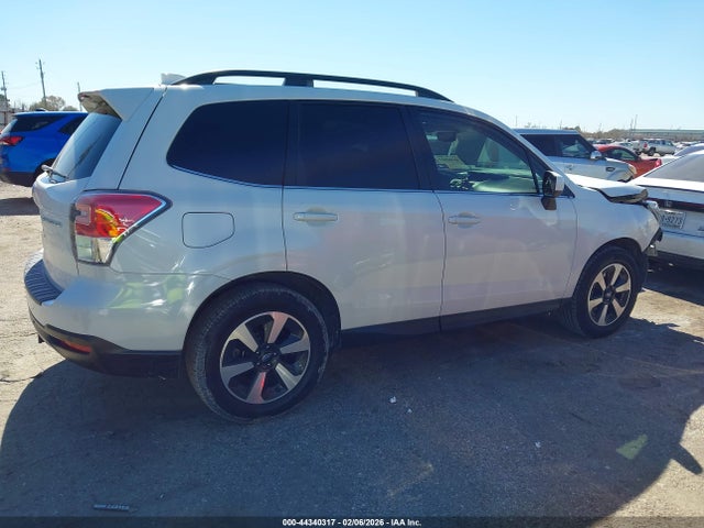 44340317 :رقم المزاد ، JF2SJARC4JH594248 vin ، 2018 Subaru Forester 2.5i Limited مزاد بيع