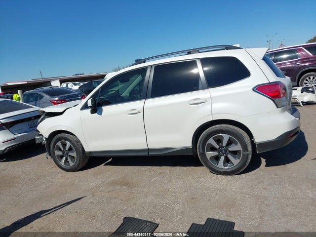 44340317 :رقم المزاد ، JF2SJARC4JH594248 vin ، 2018 Subaru Forester 2.5i Limited مزاد بيع