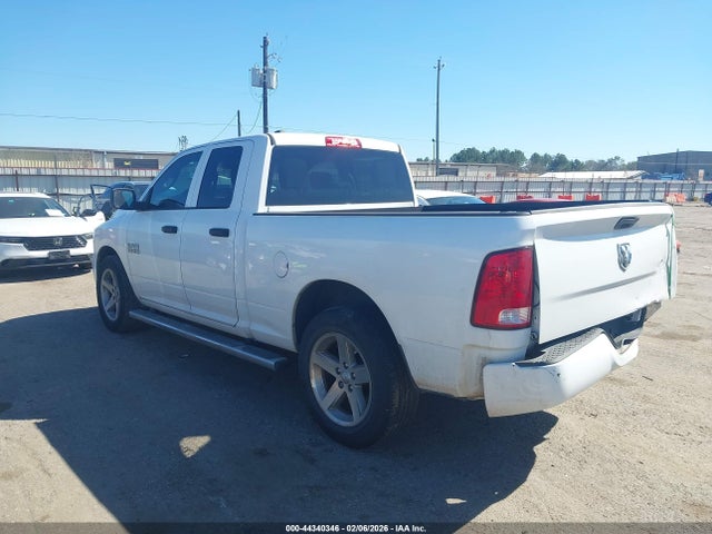 Продаж на аукціоні авто 2018 Ram 1500 Express  4x2 6'4 Box, vin: 1C6RR6FG3JS211694, номер лоту: 44340346