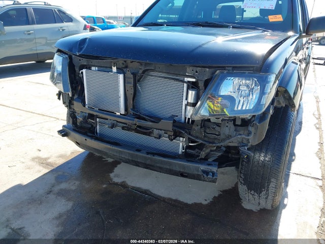 1N6DD0ER0HN776914 Nissan Frontier Sv