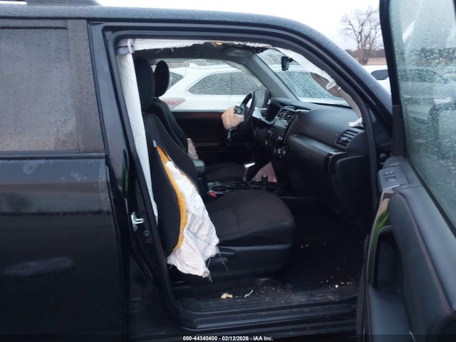 2021 TOYOTA 4RUNNER JTEPU5JR4M5900983 Photo 4