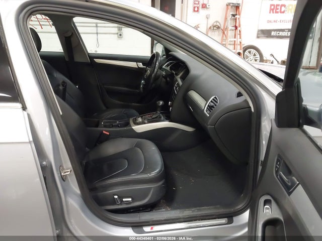 2015 AUDI A4 WAUBFAFL9FN008489 Photo 4