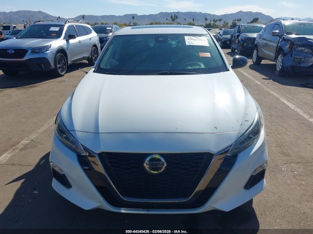 1N4BL4CV4LN318067 Nissan Altima Sr Fwd