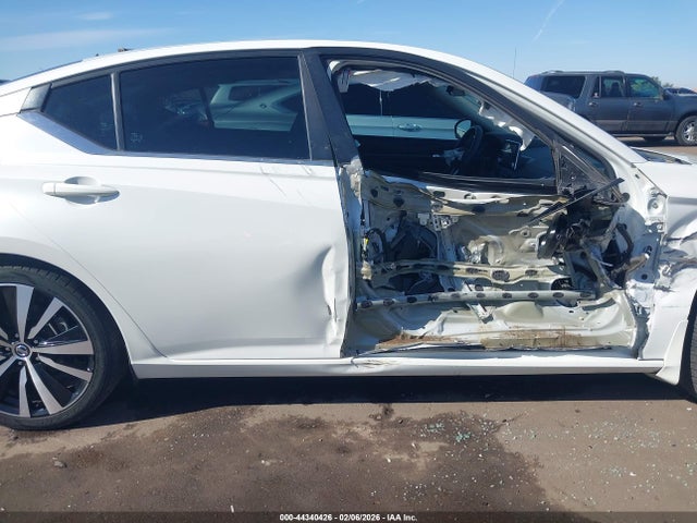1N4BL4CV4LN318067 Nissan Altima Sr Fwd