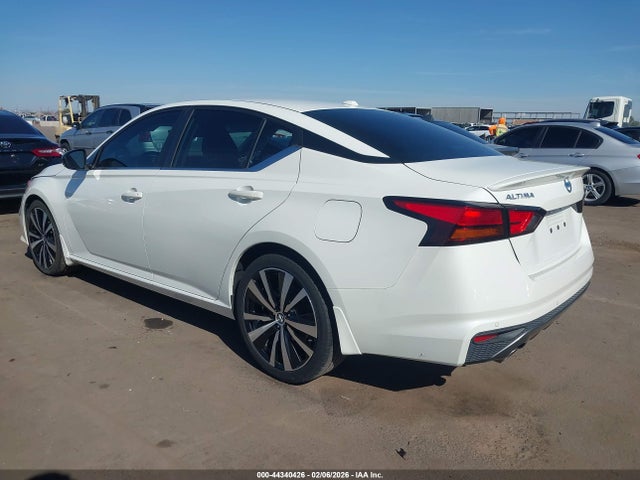 1N4BL4CV4LN318067 Nissan Altima Sr Fwd
