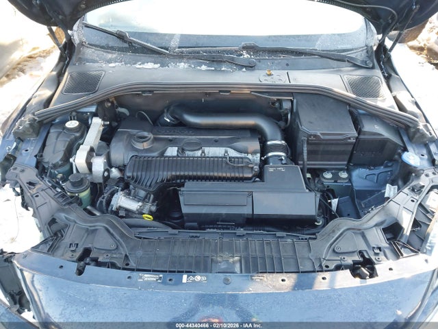 2015 VOLVO S60 YV1612TKXF1353553 Photo 9