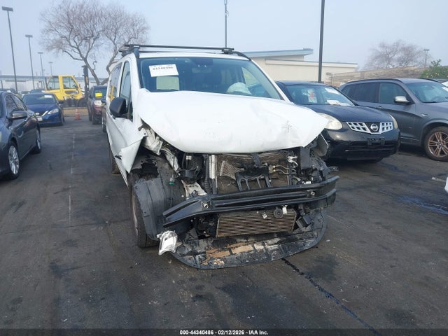 2019 MERCEDES-BENZ METRIS WD3PG2EA0K3553105 Photo 5