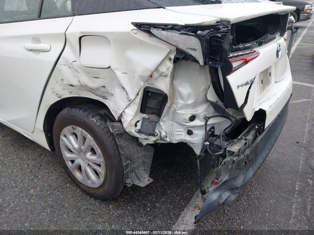 JTDKARFU9K3078119 Toyota Prius Le