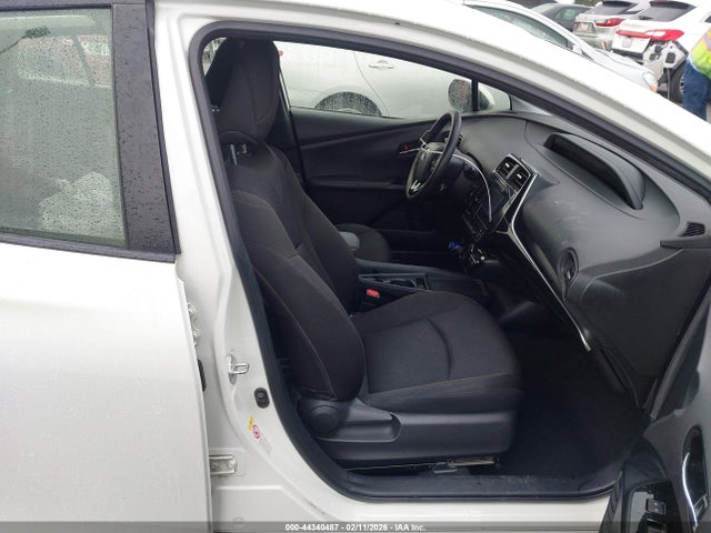JTDKARFU9K3078119 Toyota Prius Le