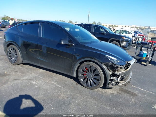 2022 TESLA MODEL Y 7SAYGDEFXNF406401 Photo 0